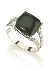 White Gold. Black Agate & Diamond Ring