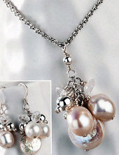 br5SN3_E11 (Sterling Silver and Pearl Necklace and Earring Set)